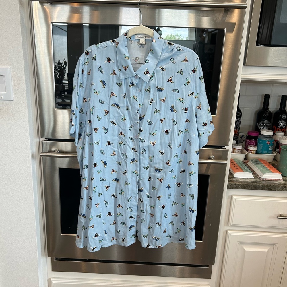 Coldwater Creek springtime blouse with insects size 2X GUC